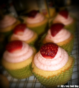 Neopolitan cupcakes - chocolate, vanilla and strawberry