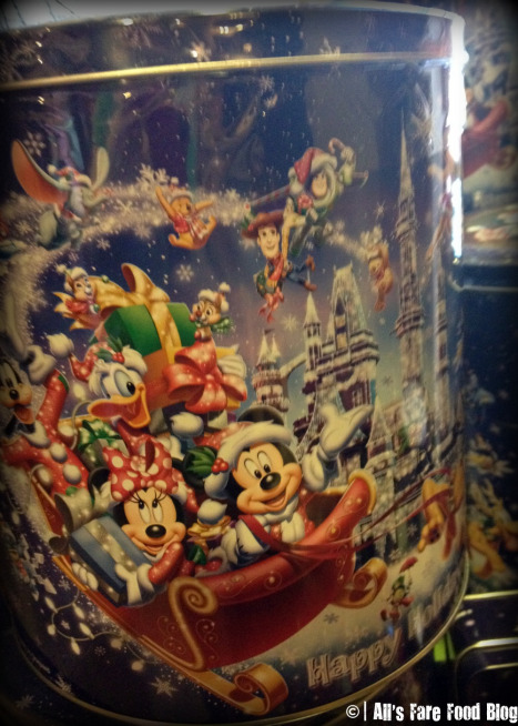 Popcorn tin at the Main Street Confectionary