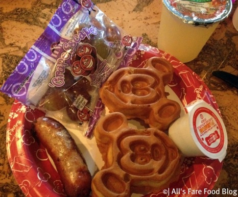 Kid's waffle breakfast at the Mara