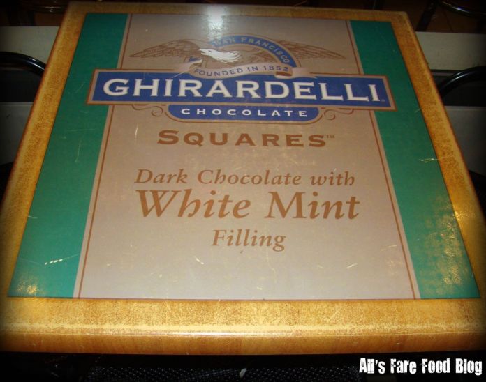 Tables at Ghirardelli Chicago