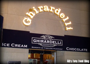 Ghirardelli entrance in Chciago